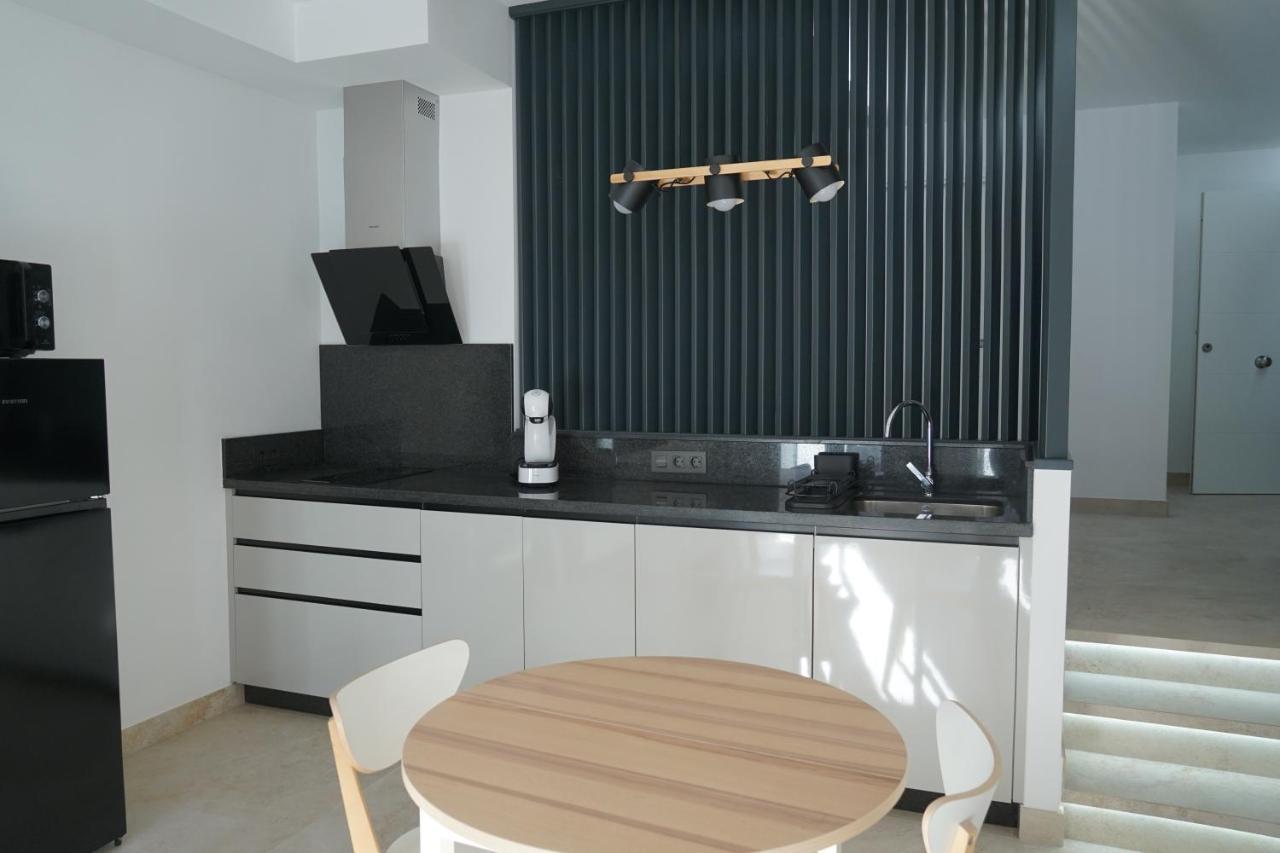 Apartamento Turistico Hermanos Infantes เอสเตโปนา ภายนอก รูปภาพ