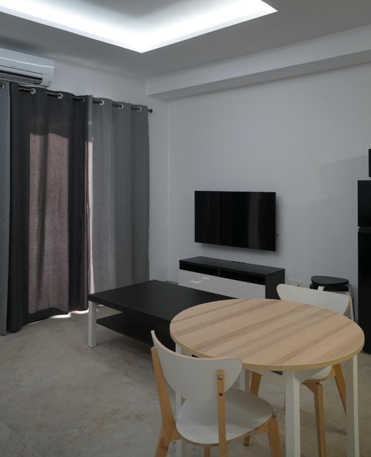 Apartamento Turistico Hermanos Infantes Apartment เอสเตโปนา ภายนอก รูปภาพ