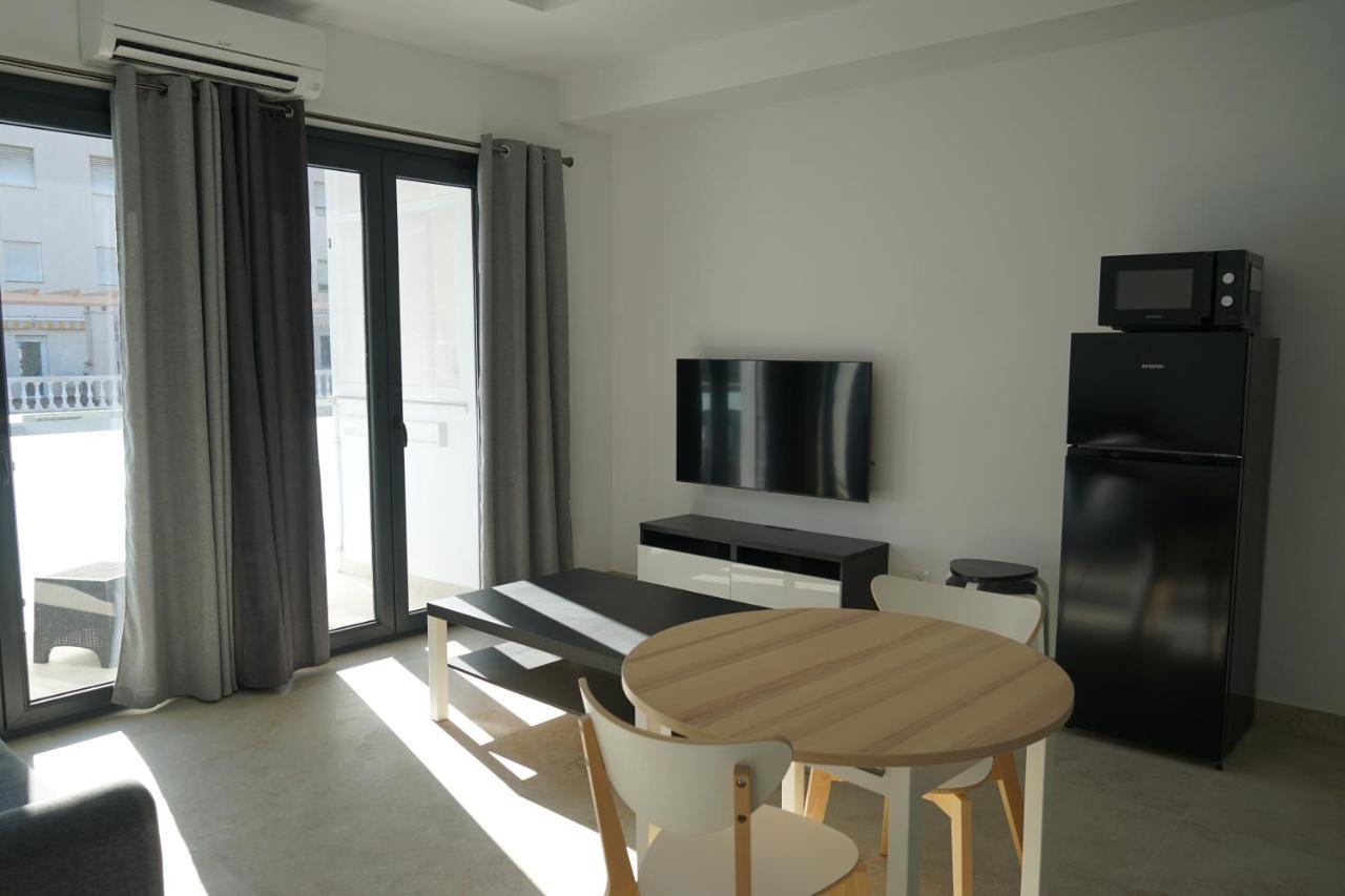 Apartamento Turistico Hermanos Infantes Apartment เอสเตโปนา ภายนอก รูปภาพ