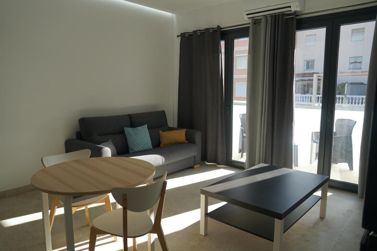 Apartamento Turistico Hermanos Infantes Apartment เอสเตโปนา ภายนอก รูปภาพ